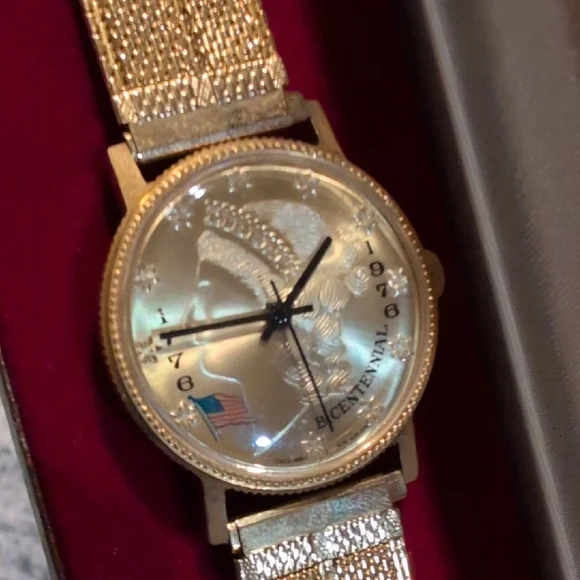 Elegant Gold Watch